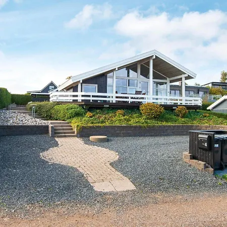 6 Person Holiday In B Rkop